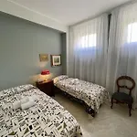 4 Balconi House-elegante Dimora Nel Centro Storico דירה לצ'ה