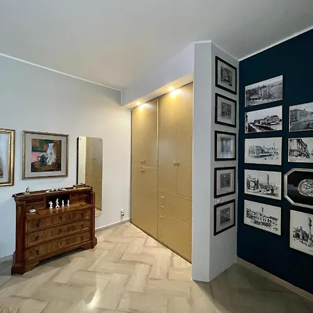 4 Balconi House-elegante Dimora Nel Centro Storico דירה *