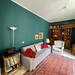 4 Balconi House-elegante Dimora Nel Centro Storico Διαμέρισμα