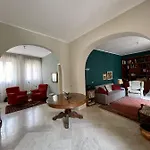 4 Balconi House-elegante Dimora Nel Centro Storico
