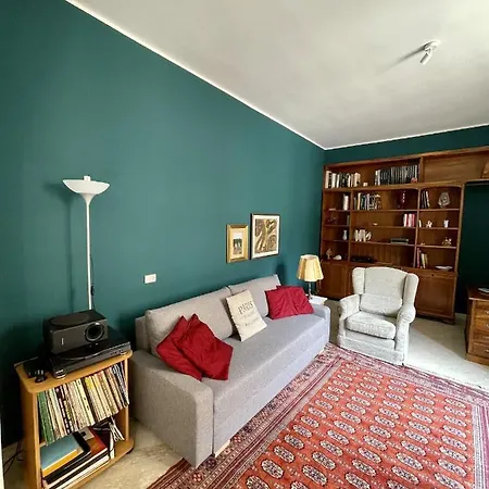 4 Balconi House-elegante Dimora Nel Centro Storico Apartment