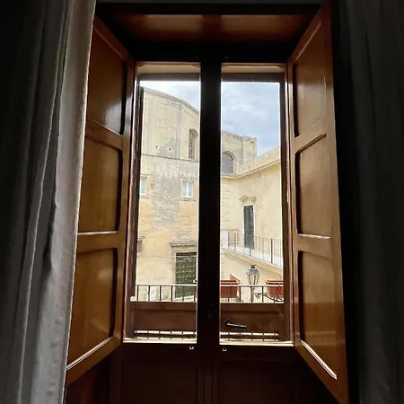 4 Balconi House-elegante Dimora Nel Centro Storico *