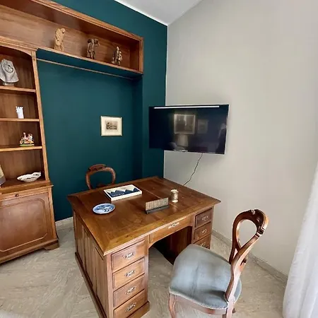 4 Balconi House-elegante Dimora Nel Centro Storico