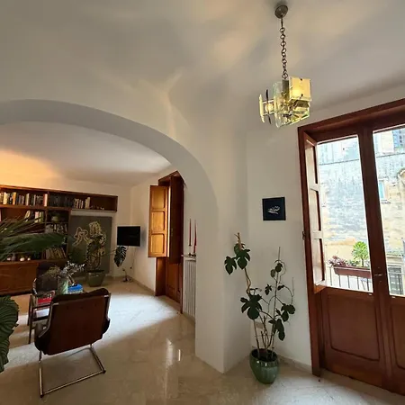 Appartement 4 Balconi House-elegante Dimora Nel Centro Storico Lecce