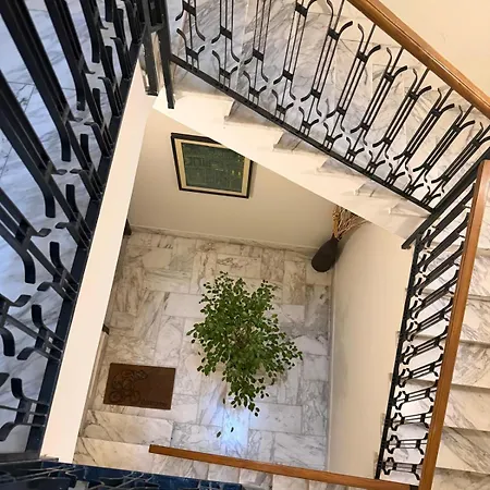 4 Balconi House-elegante Dimora Nel Centro Storico Appartement